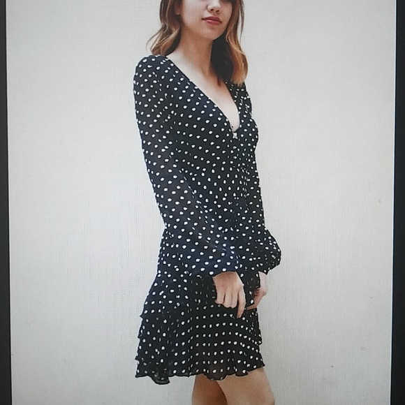 Poppy Long Sleeves Lace up Dress - Picture 3 of 8